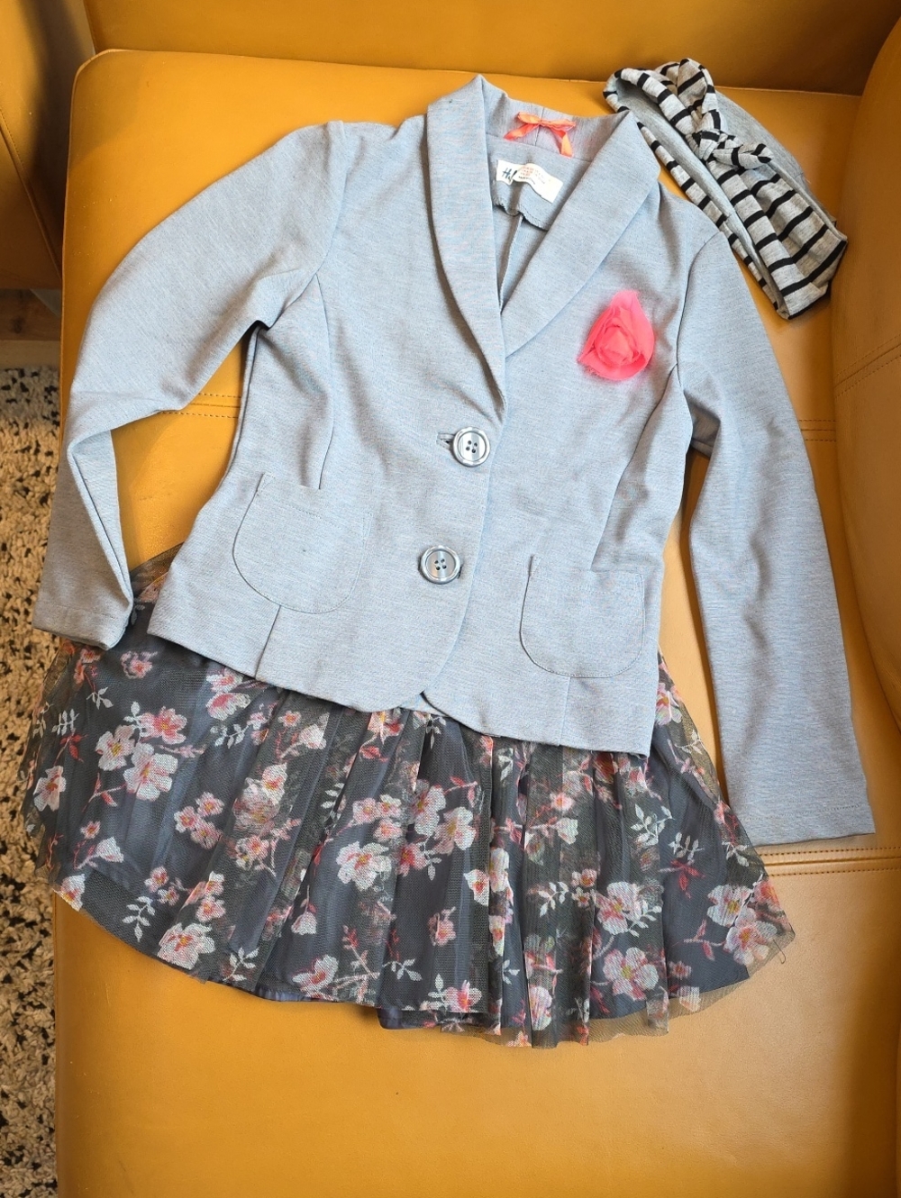 H&M Light Gray Girls' Blazer with Pink Flower Accent